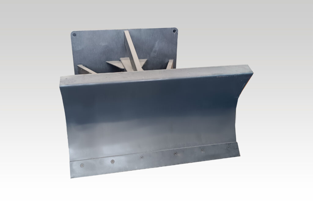 BM40 Material pusher — HCN engineering attachment