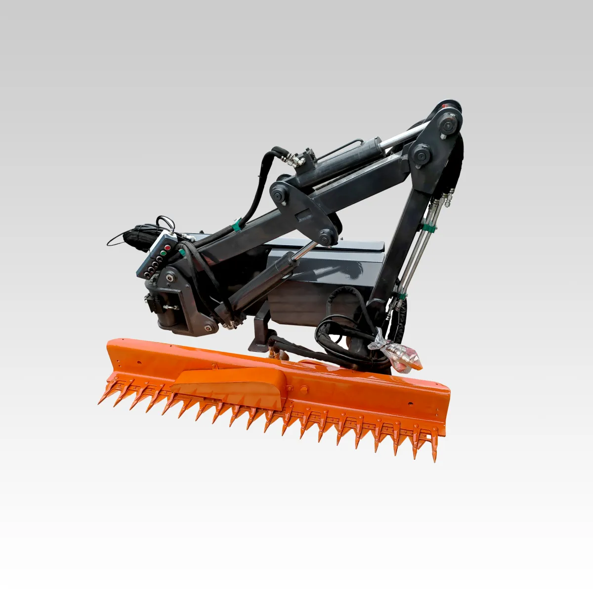 0524 Hedge trimmer — HCN engineering attachment