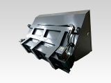 BM45 Bucket-style bed refill feeder — HCN engineering attachment